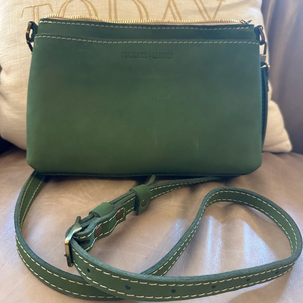 Gently Used Portland Leather Poppy In Succulent